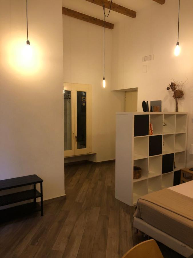 Casa Vittoria Apartment ซาแลร์โน ภายนอก รูปภาพ