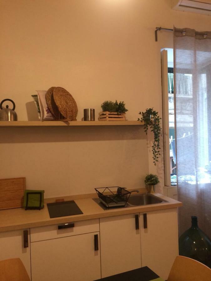 Casa Vittoria Apartment ซาแลร์โน ภายนอก รูปภาพ